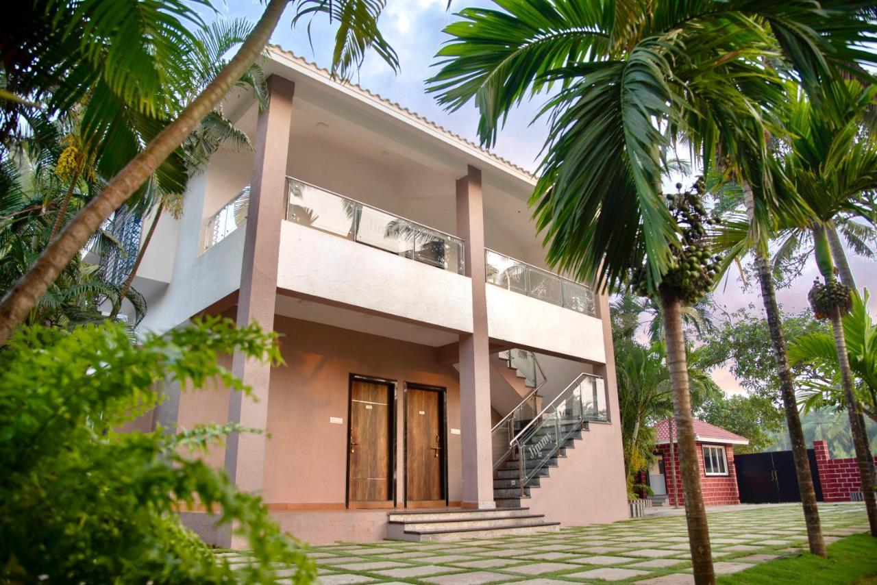 Jimmy Beach Resort Alībāg Zewnętrze zdjęcie